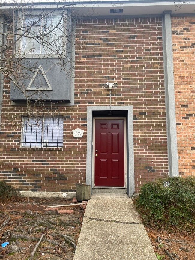 Building Photo - 8911 GSRI Ave