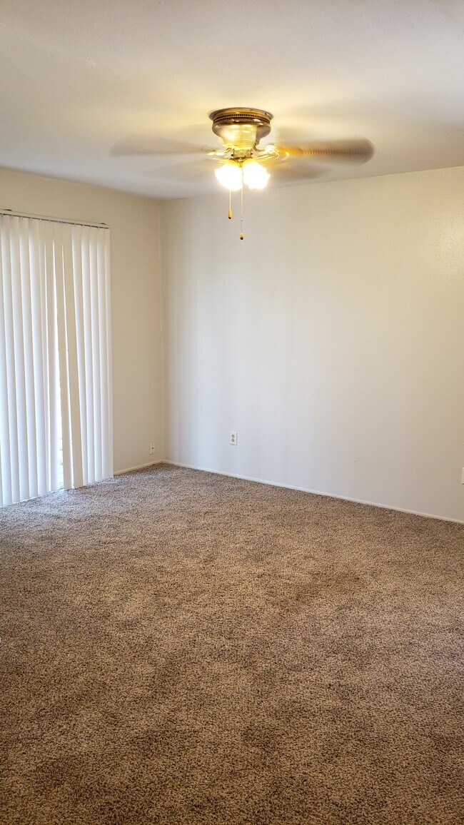 1500 N Houston Ave, Livingston, TX 77351 Apartments in Livingston, TX