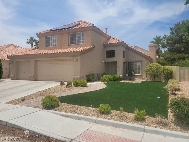 Foto del edificio - 4013 Forest Knoll Ln