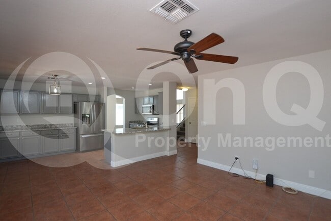 Building Photo - 487 W Calle Monte Vista