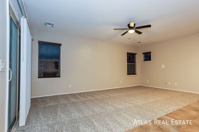 Building Photo - 1229 E Taylor Trail