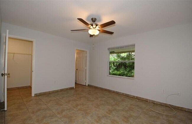 Foto del edificio - 501 Southwest 17th Street, #1-2