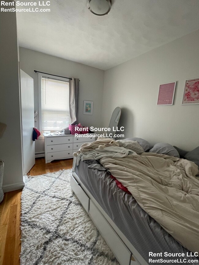 Foto del edificio - 1100 Cambridge St