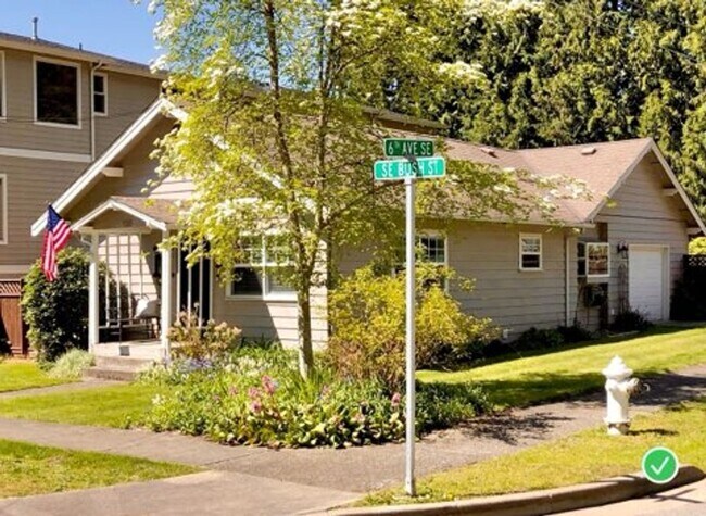Foto del edificio - 2Bd/1Ba Issaquah House
