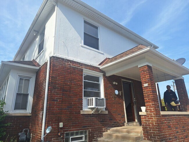 Foto del edificio - Come see your new home!