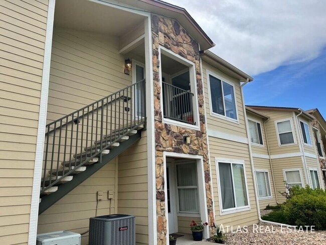 Building Photo - 4747 S Balsam Way