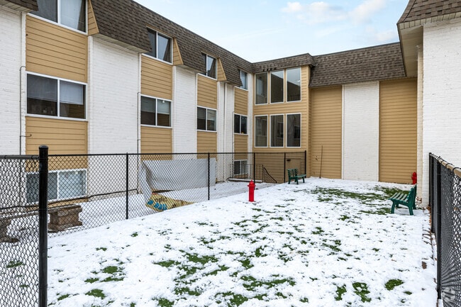 Dog Park - Bentley Place