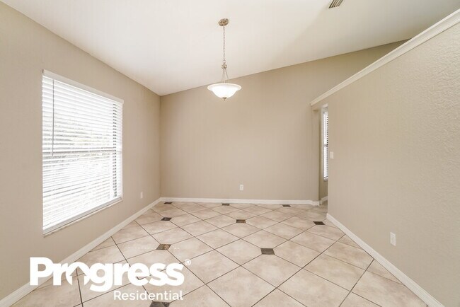 Building Photo - 4606 Sawgrass Blvd