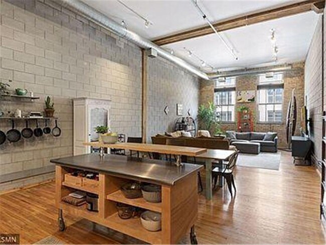 Foto del edificio - 801 N Washington Ave