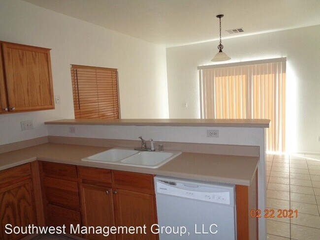 Building Photo - 3 br, 2.5 bath House - 8831 West Oquendo Road