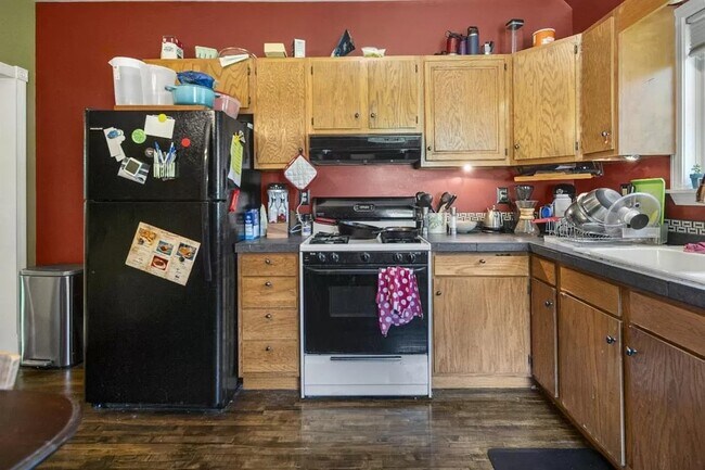 Kitchen - WILL BE UPDATED! - 261 Coddington Rd