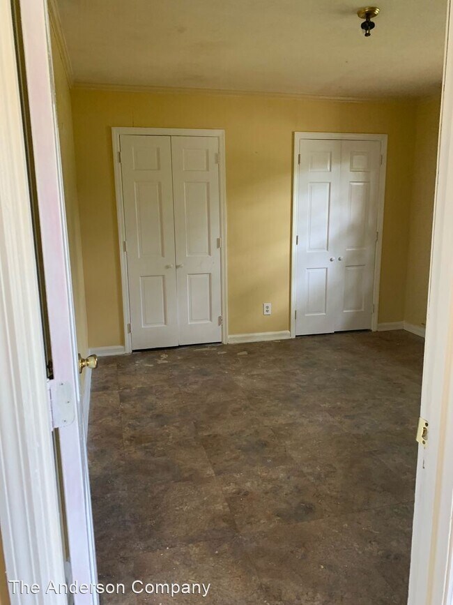 Foto del edificio - 1 br, 1 bath House - 506-B Endicott Lane