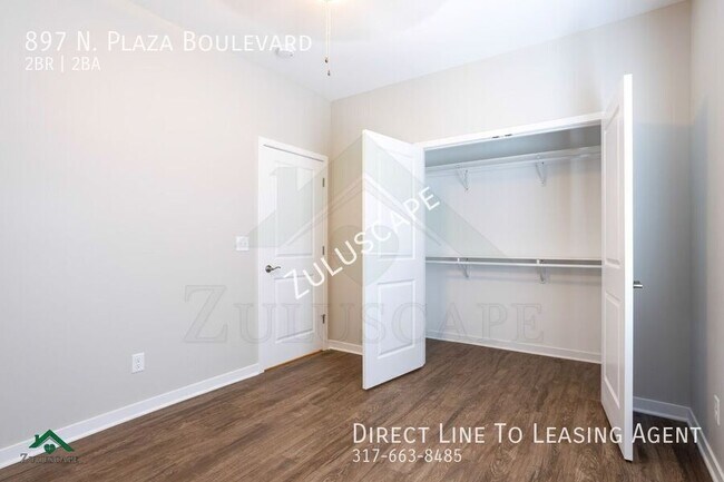 Foto del edificio - 897 North Plaza Drive