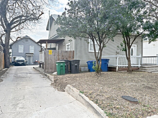 Photo - 232 Cornell Ave Apartment