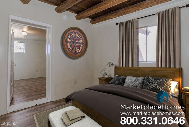 Building Photo - 4 br, 1.5 bath House - 13 Florencio Trl