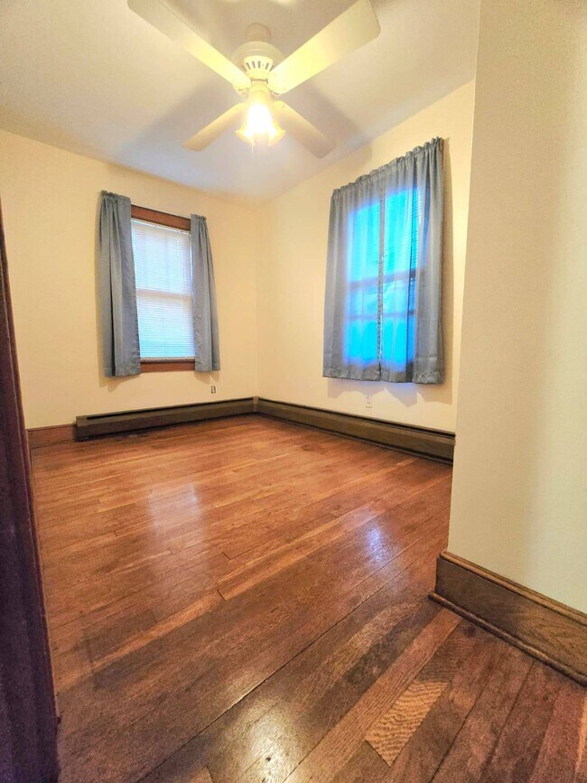 Foto del edificio - 1803 Tracy St