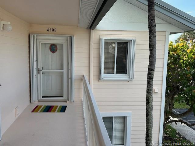 Foto del edificio - 524 NE Plantation Rd