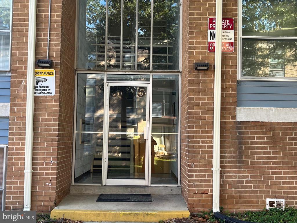 Foto principal - 3805 St Barnabas Rd
