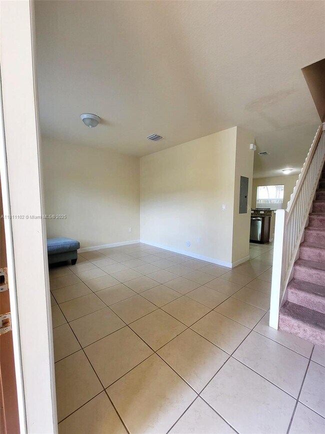 Foto del edificio - 9031 SW 227th St