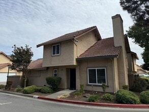 Building Photo - 26 Del Prado Cir