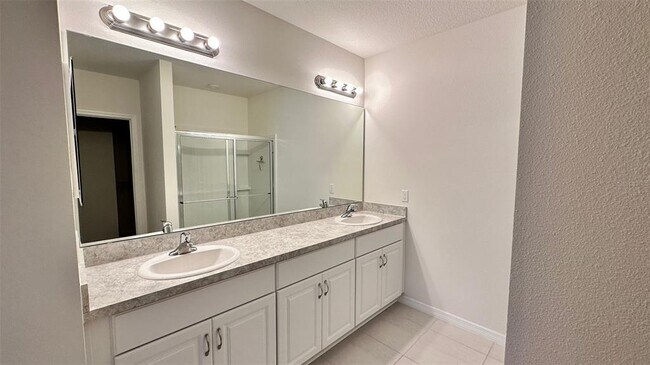 Foto del edificio - 3968 Fescue St