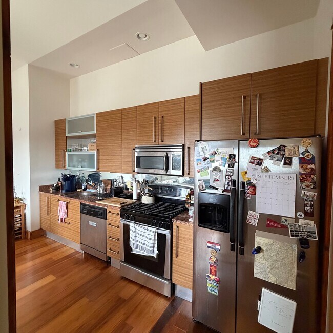 Foto del edificio - 5346 S Cornell Ave