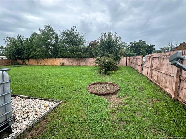 Building Photo - 220 Wildlife Way