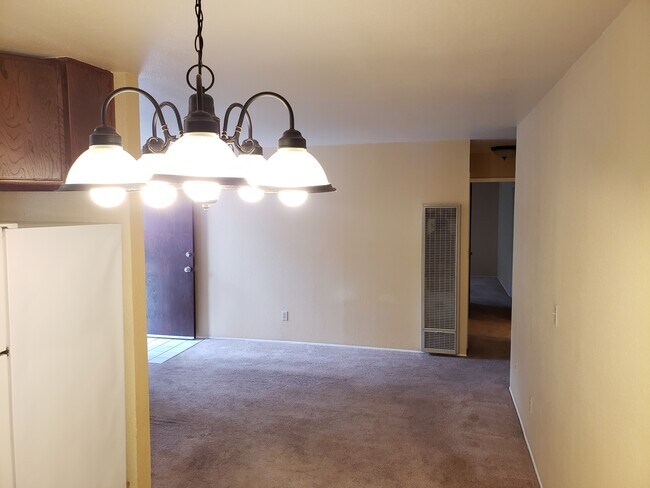 Building Photo - 3634 Grim Ave