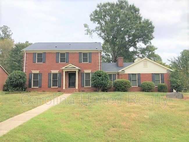 Building Photo - 10755 Colony Woods Dr