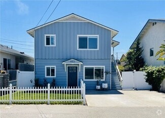 Building Photo - 402 Avalon St