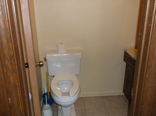 Building Photo - 1769 Preston