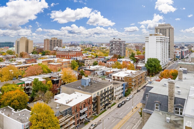 Aerial Photo - 3685 Rue Berri