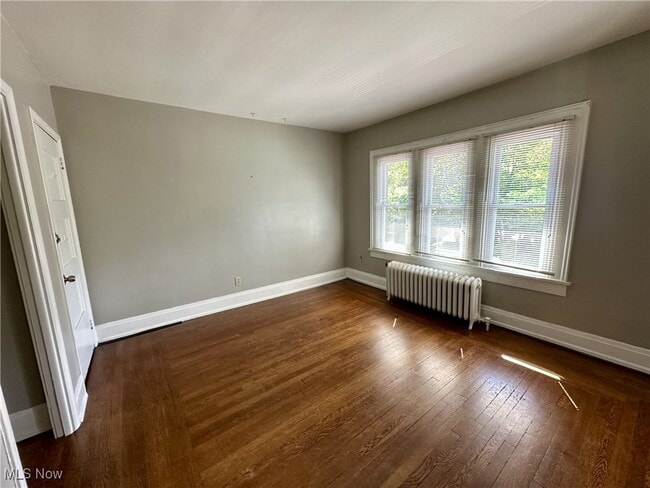 Building Photo - 163 S Portage Path