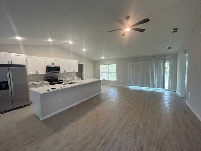 Building Photo - Brand New Construction 4/3