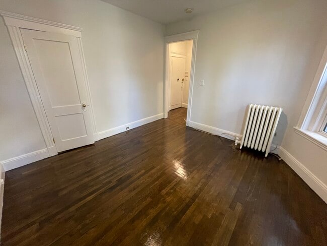 Building Photo - 34 Worthington St