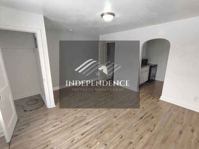 Foto del edificio - 408 N Wayne St