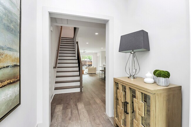 Photo - 1744 Arnold Dr Townhome