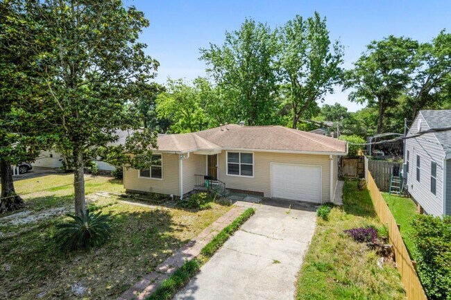 Photo - 1247 24th St House