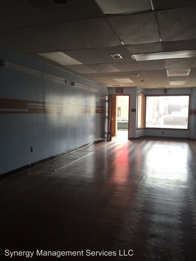 Foto del edificio - 110 W Franklin St