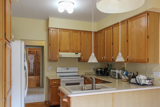 Foto del edificio - 41589 Sleepy Hollow Dr