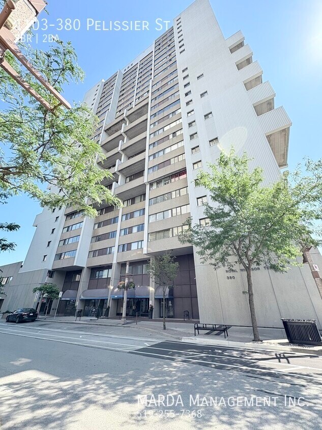 Photo principale - DOWNTOWN LUXURY LIVING - UPDATED 2 BED 2 B...