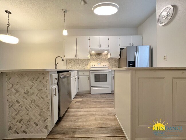 Foto del edificio - Great Townhouse with community pool!