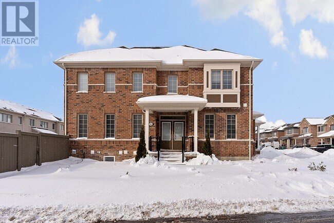 Building Photo - 92 Callandar Rd