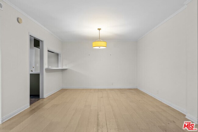 Foto del edificio - 7309 Franklin Ave
