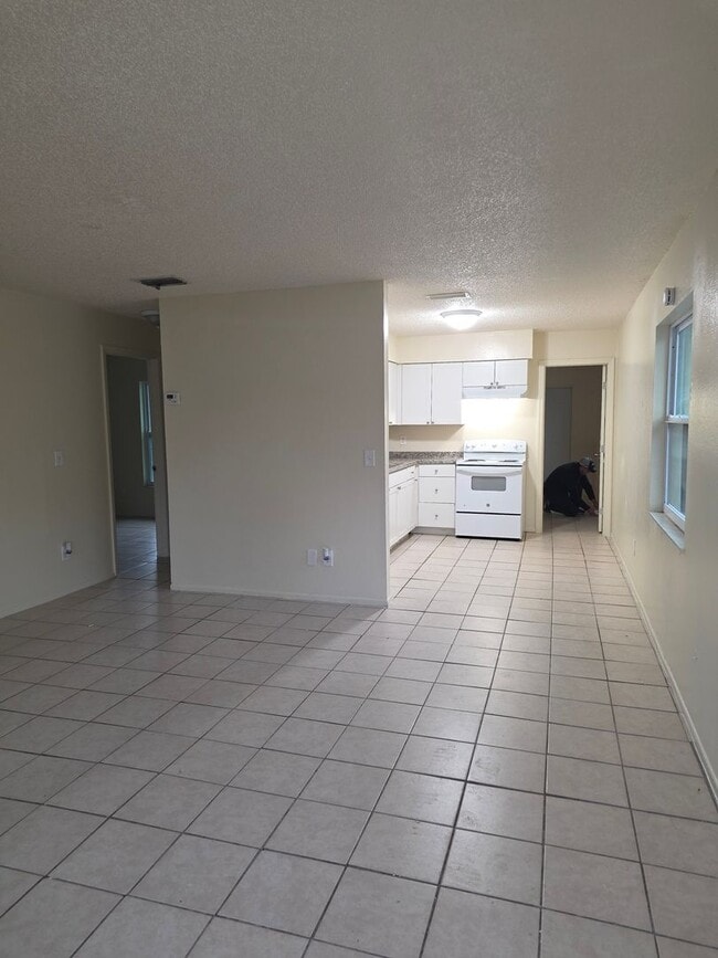 Photo - 3/2 DUPLEX House