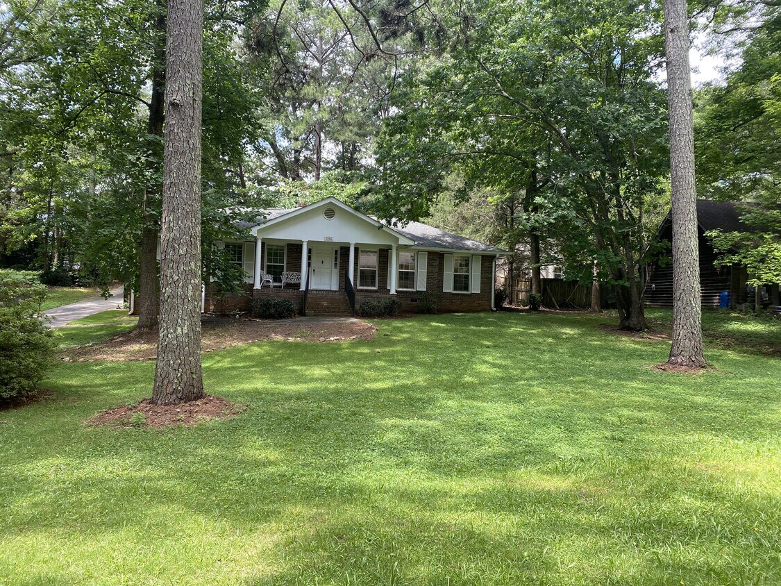 1156 Golfview Terrace, Monroe, GA 30655 House Rental in Monroe, GA