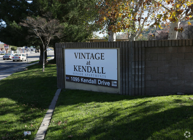 Building Photo - Vintage At Kendall Senior Apartments 55+