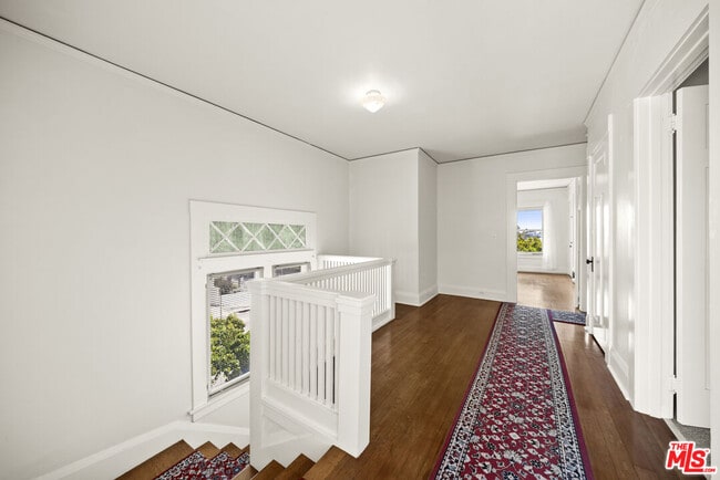 Building Photo - 2027 3rd St