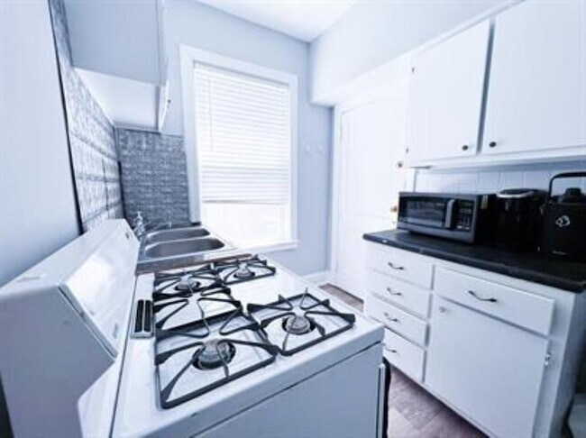 Foto del edificio - 128 Stonewall St