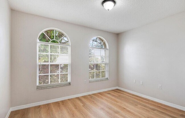 Building Photo - 4107 11th Ave E